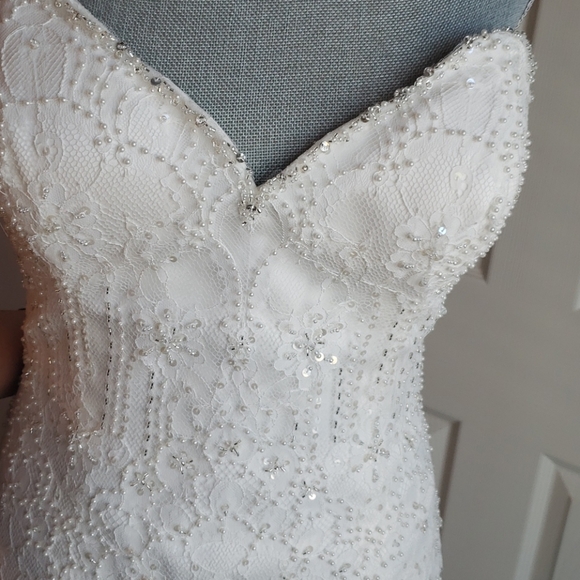 Alfred Angelo BRAND NEW never been worn dress - Picture 13 of 16